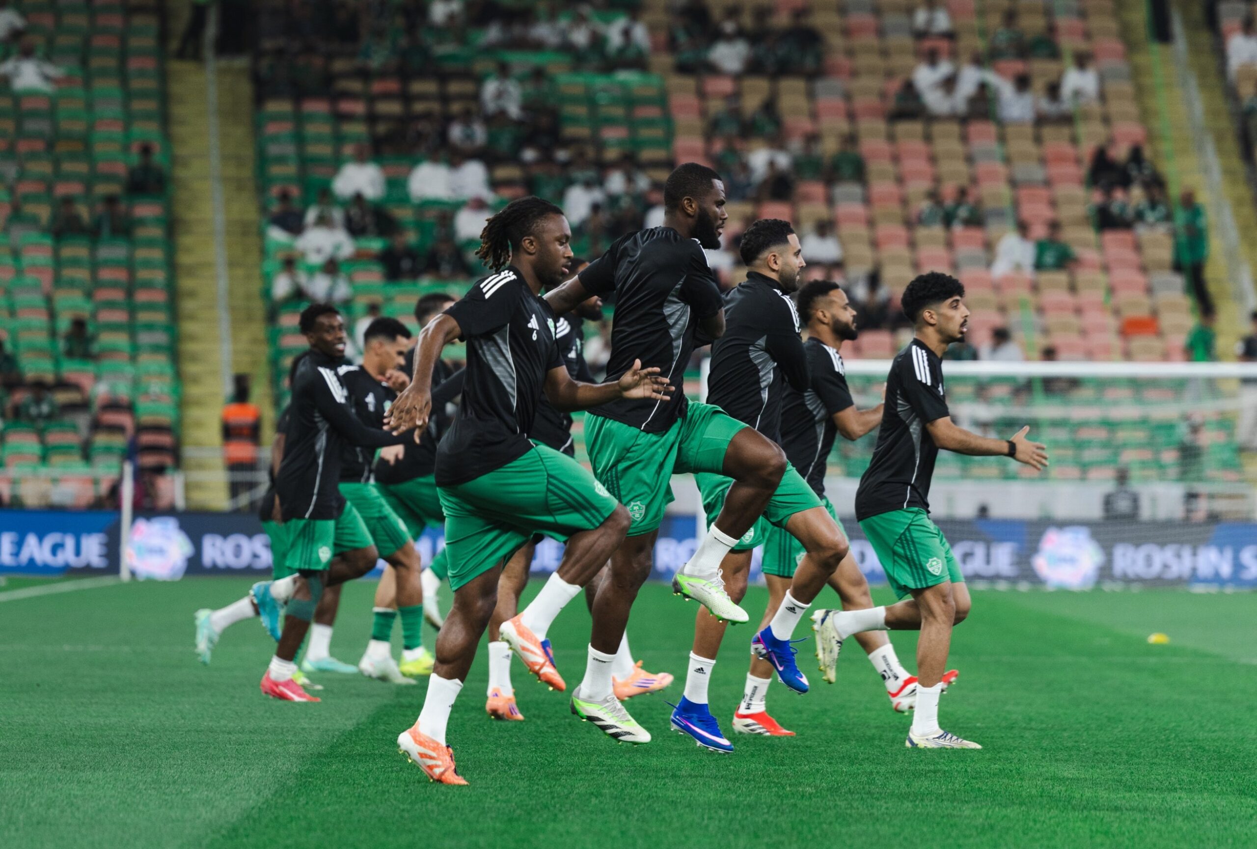 عاجل | التشكيل الرسمي.. البريكان يقود هجوم الأهلي في موقعة القادسية