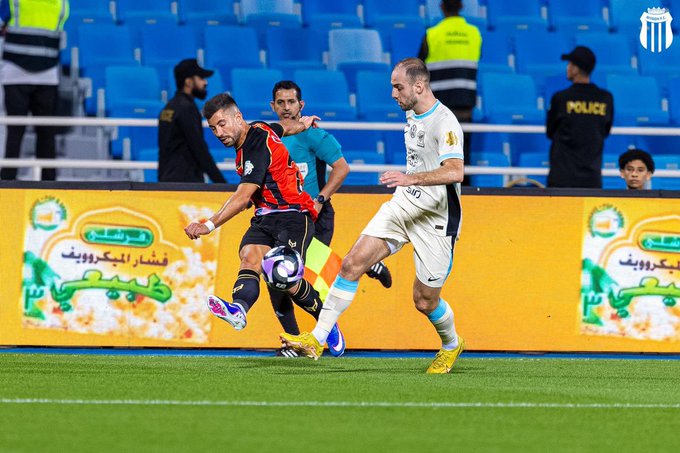 الرياض يقلب الطاولة على الاتحاد ويخطف فوزًا مثيرًا في دوري روشن