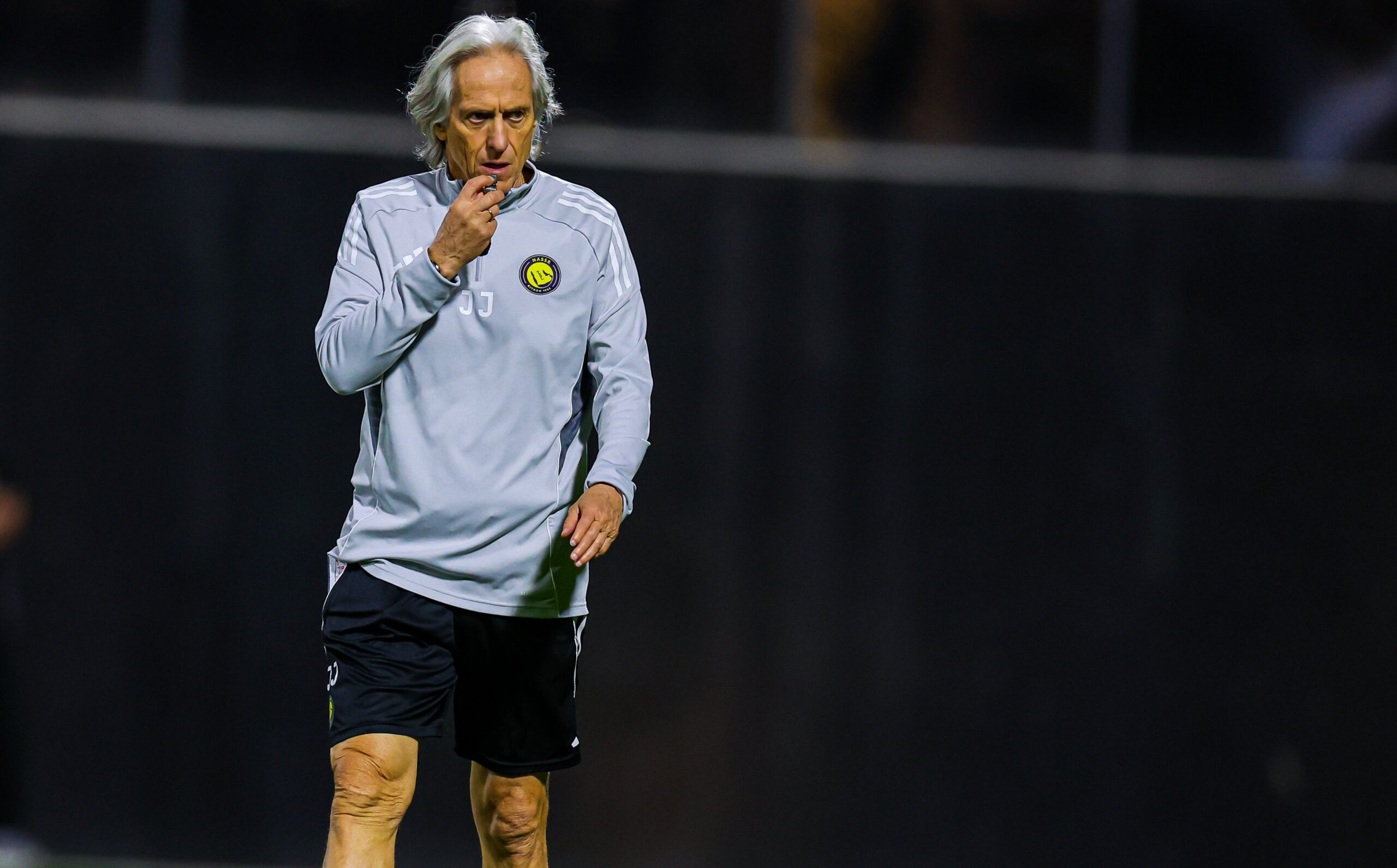 جيسوس يستبعد حيدر عبدالكريم بقرار فني.. هؤلاء أجانب النصر أمام الخليج